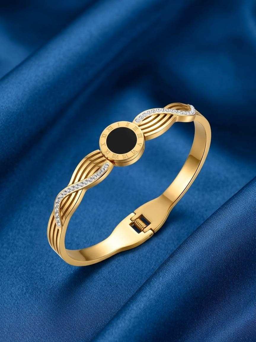 Premium Gold Bracelet