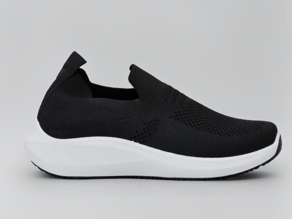 URBAN BLACK SHOES